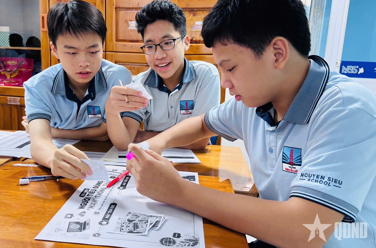 Không để trẻ em đơn độc trước những tổn thương trên không gian mạng

